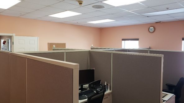 Parsanna Office Building: 180 Academy St, Presque Isle, ME 04769